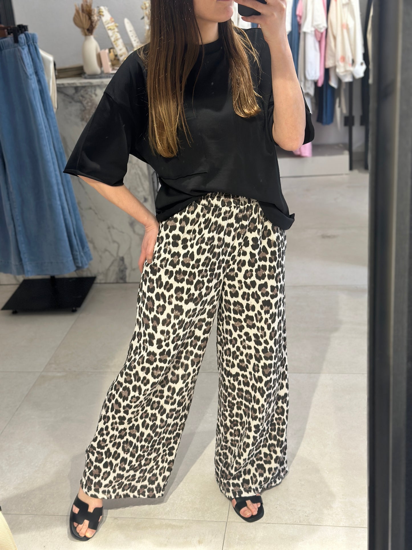 MUSSELIN-HOSE MIT ANIMALPRINT