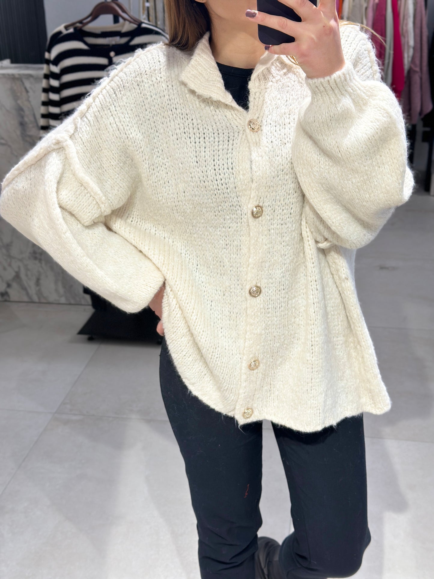 OVERSİZED STRICKJACKE