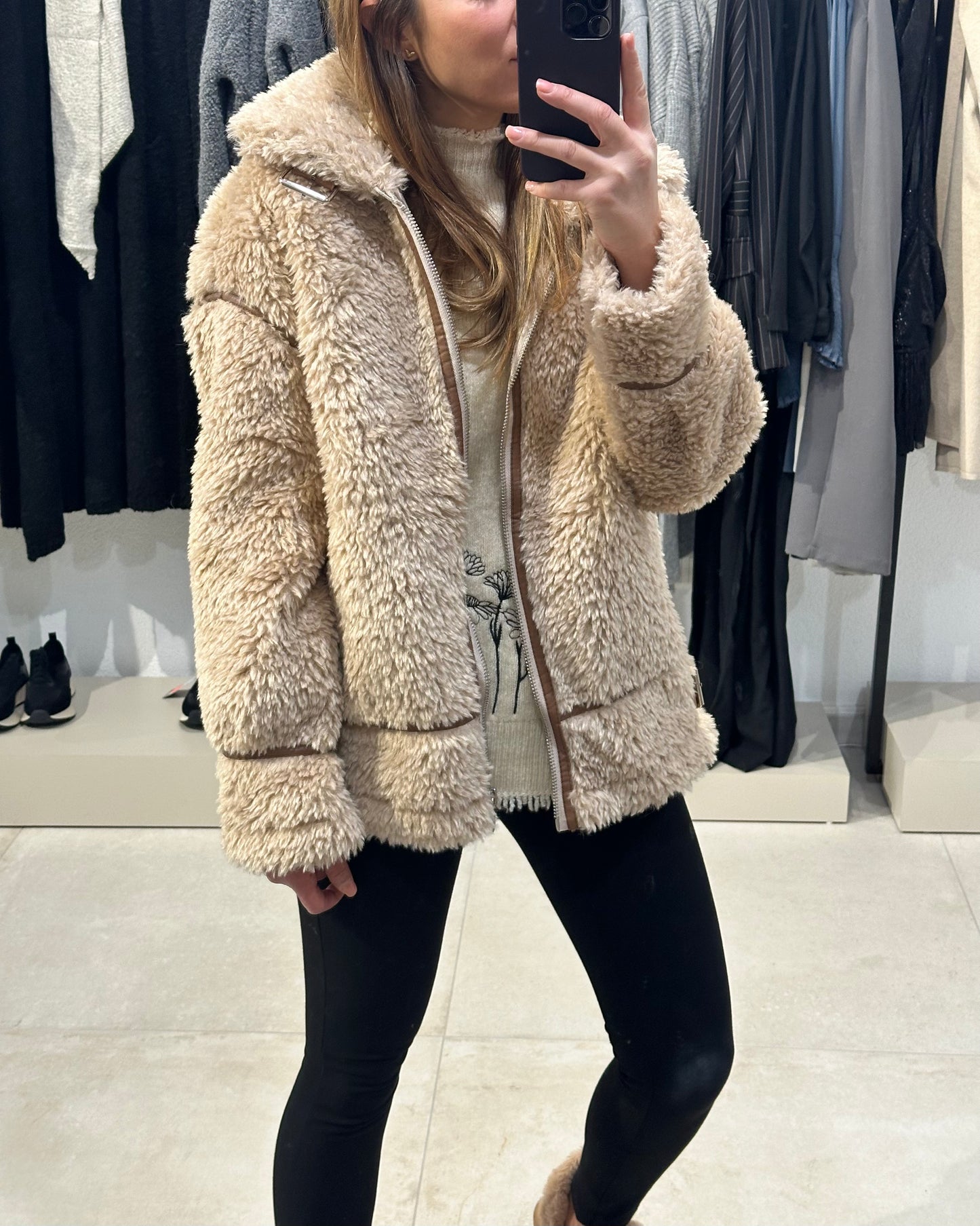 Kuschelige Teddyjacke