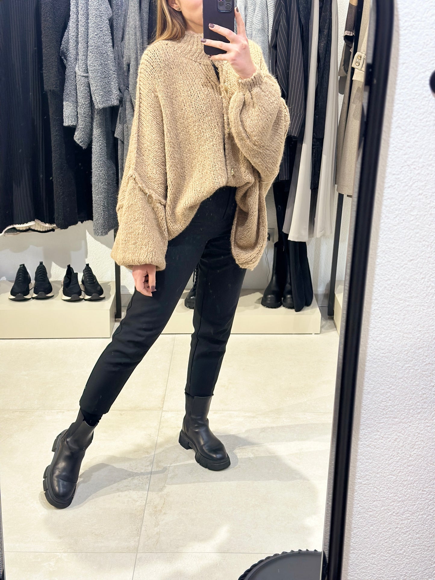 OVERSIZED STRICKJACKE